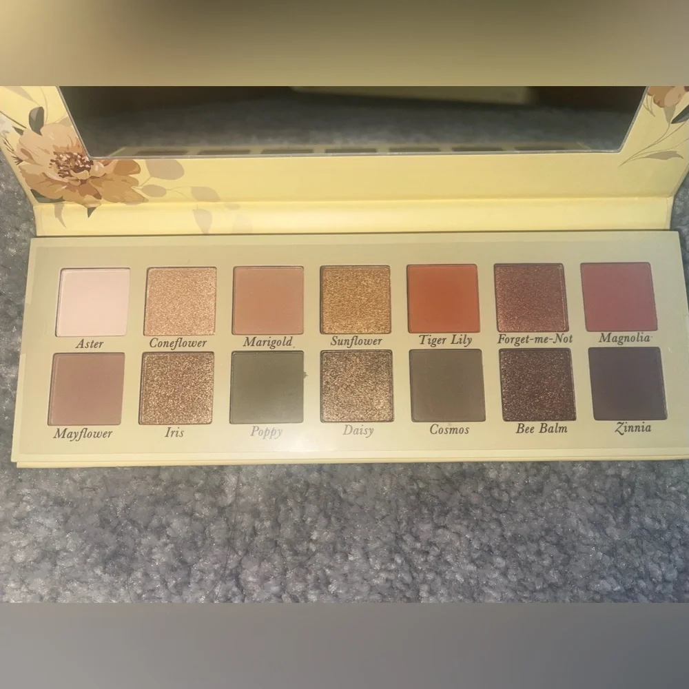 Laura Geller Seasonless Wildflower 14 Eyeshadow Palette